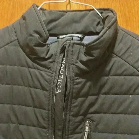 Men’s Nautica puffer jacket size large - Picture 2 of 8